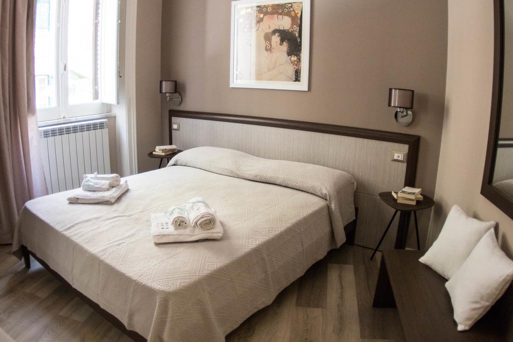 Bagnasco 18 Suite&Terrace Palermo Buitenkant foto