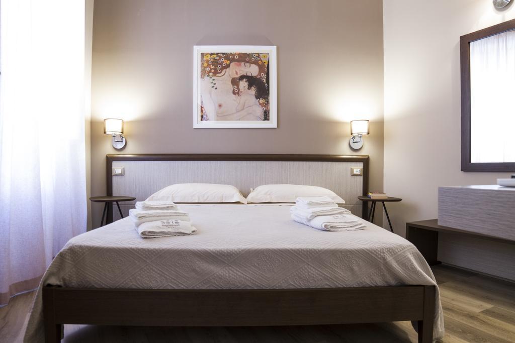 Bagnasco 18 Suite&Terrace Palermo Buitenkant foto